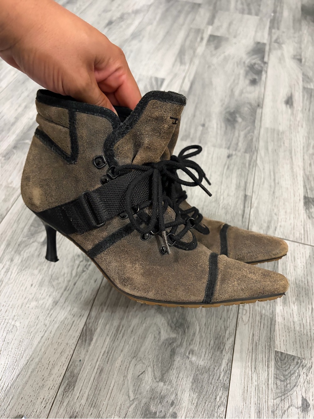 Diesel Everest Taupe Suede Lace-Up Pointed Toe Ankle Boots with Black Trim